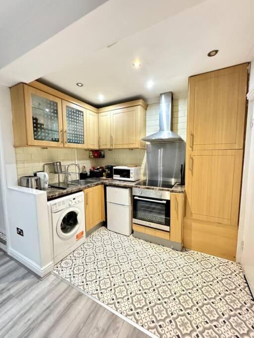 Centrally-Located Gem In Marble Arch, London Exterior photo