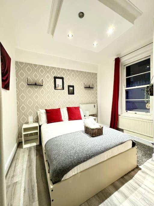 Centrally-Located Gem In Marble Arch, London Exterior photo